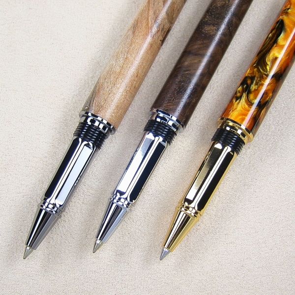 Farbübersicht v. l. n. r.: Black Titanium, chrom, goldfarben